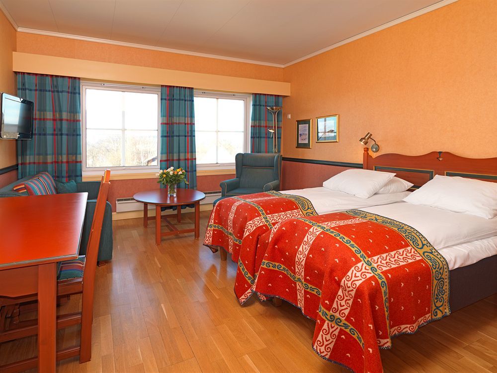 Roros Hotell - Bad & Velvaere Exterior foto
